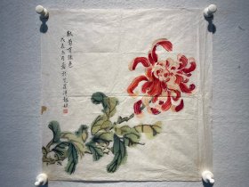 溥韫娱 画 46*46cm，软片 溥韫娱，是清光绪帝的侄女、溥仪的六妹，自幼有机会临摹宋元名画，对清代恽南田的没骨花卉尤为欣赏，后专攻恽派的传统技法，结合写生而创作。