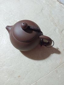 中国宣兴款小紫砂壶(长12cm宽8cm高8cm)