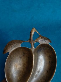 拆迁收来清代铜笔洗,包浆浓厚,完整无损,保老保真。