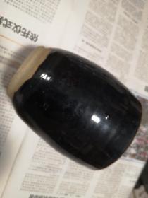 明清时期的黑瓷罐子，少盖