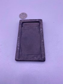 老紫石抄手砚，尺寸10.5*6.5*1.3厘米，品相如图，150包快递