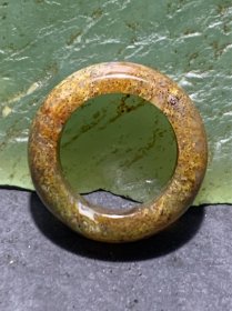 精美天然冰透高玉化多彩水草玛瑙跑环（卡环)一个