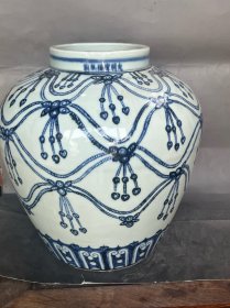 青花大罐子璎珞纹
