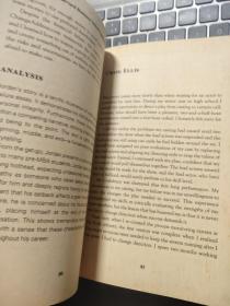 65 Successful Harvard Business School Application Essays：With Analysis by the Staff of the Harbus, The Harvard Business School Newspaper