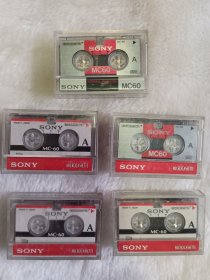 SONY小磁带5盒，非常少见的小磁带，5.6*3.8*1.2公分，分AB面都是用过的，打包转让不退换请理解
