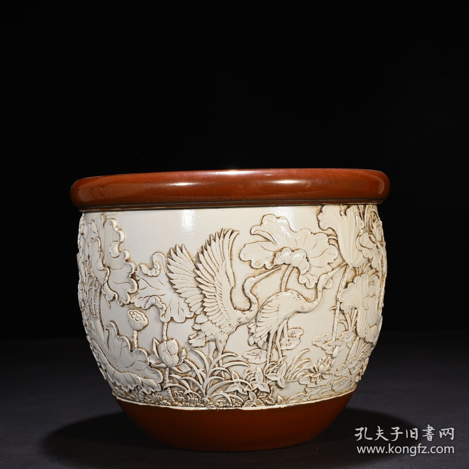 旧藏 清光绪王炳荣雕刻莲池鸳鸯纹卷缸 20*25厘米