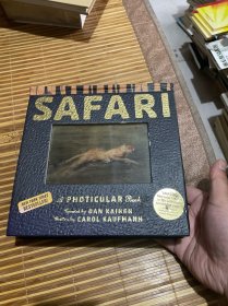 A Photicular Book: Safari  会动的3D图片书：狩猎  （正版现货）