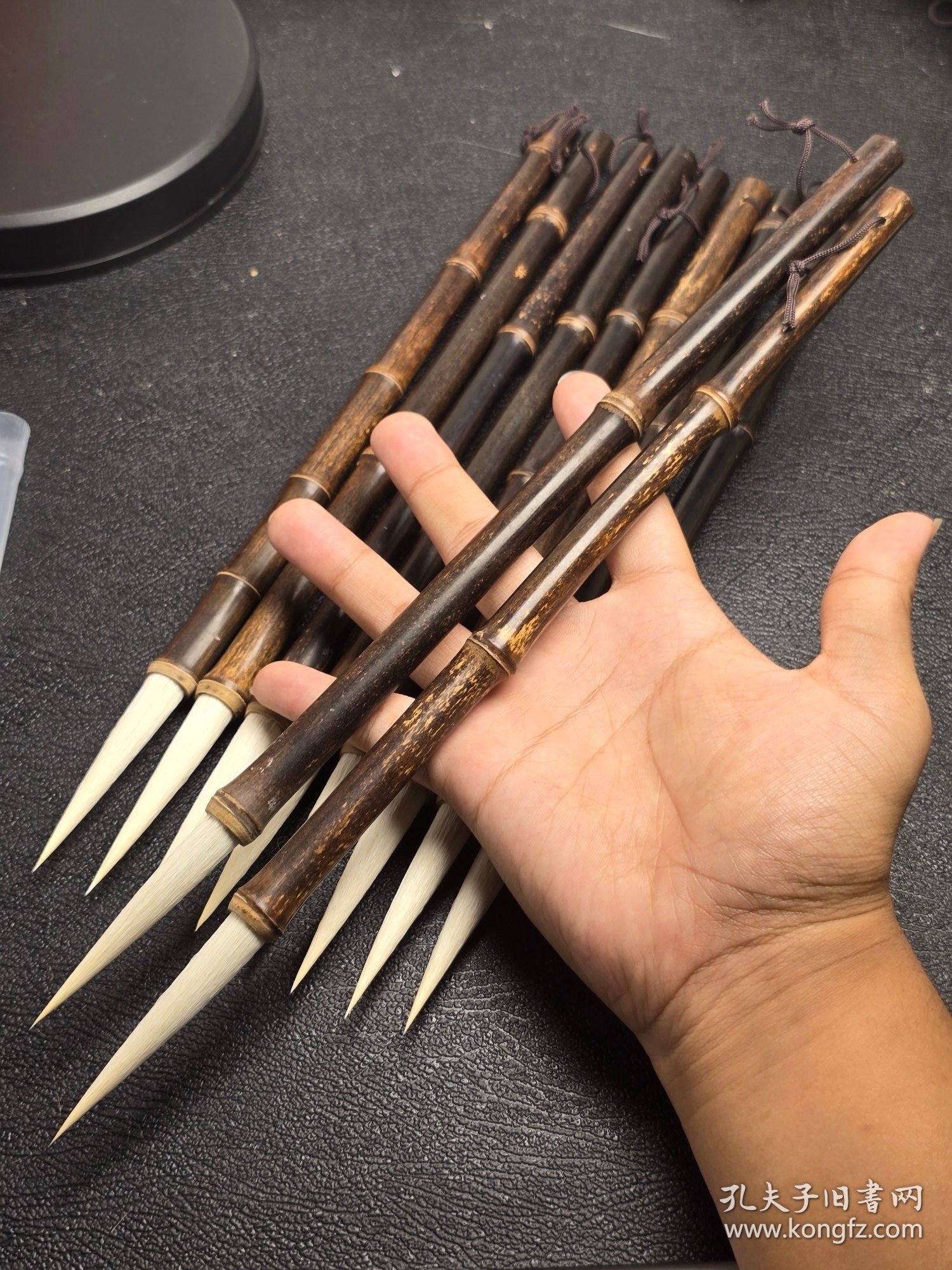 老黄竹羊毫小长锋写篆隶超级好用，口径1.0厘米，出锋6.0厘米，口径1.0