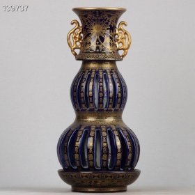 清乾隆：霁蓝釉鎏金百寿纹转心双耳葫芦瓶