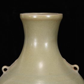 回流宋汝窑大肚瓶,高17厘米,直径14厘米