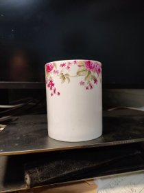 粉彩月季花茶杯