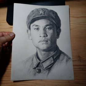 16开人物素描散页画一张