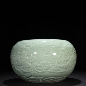 清乾隆粉青釉雕刻苍龙教子卷缸笔洗 24×37厘米9000