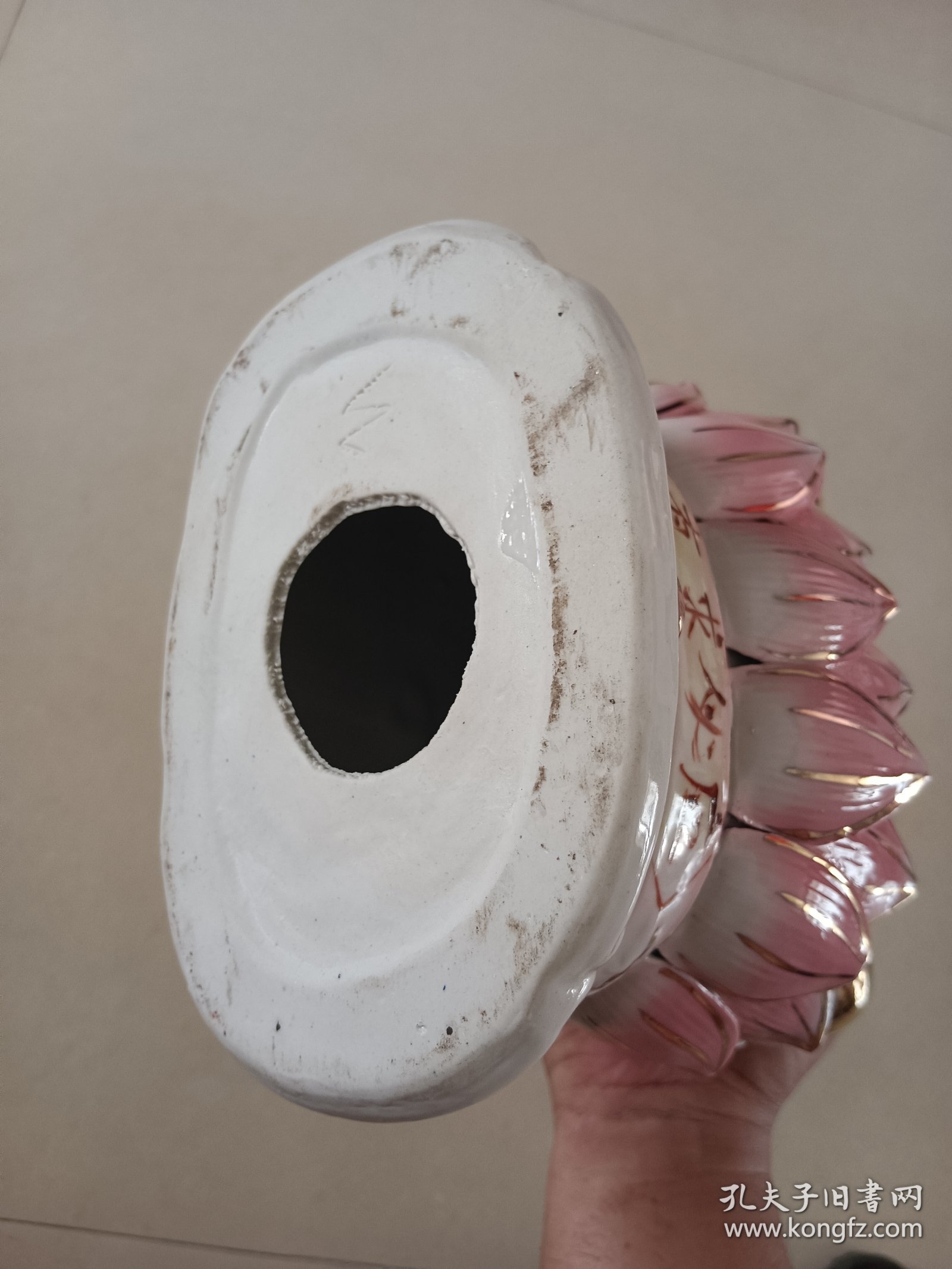 瓷观音 完整图八背面几处掉漆后补漆高37