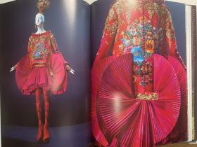 现货 郭培 GUO PEI 中国高级定制服装刺绣设计 haute fashion