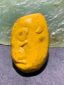 精美战国红玛瑙手工俏色巧雕玉兔吊坠一个