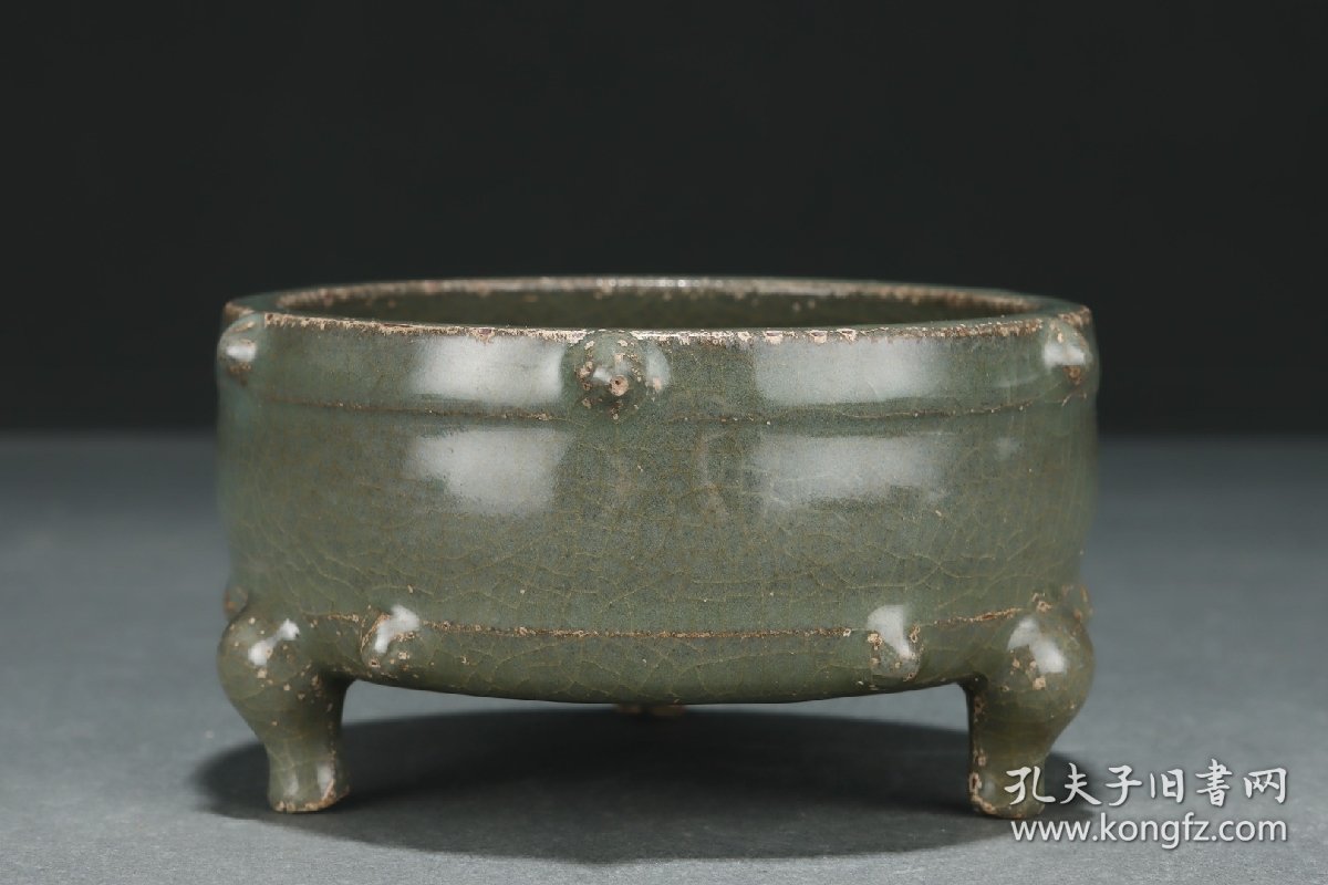 B121---宋官窑三足洗