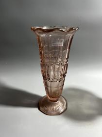 民国时期，喇叭口玻璃花瓶一个y