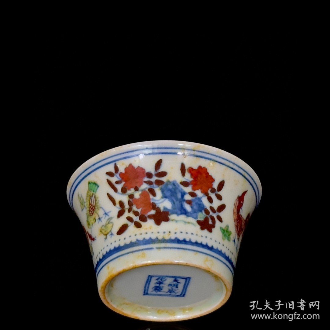 明成化斗彩红胎马蹄杯鸡缸杯 4.8/8.5厘米