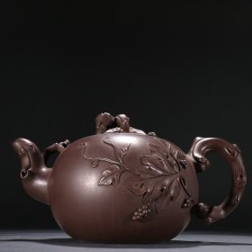 朱可心款 紫砂松鼠葡萄茶壶