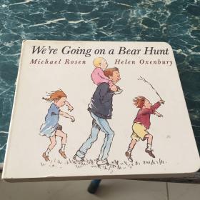 We're Going on a Bear Hunt (Classic Board Book) [Board book]