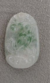 鸡年生肖玉配