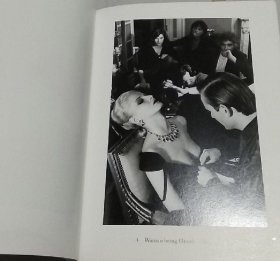 现货 Helmut Newton 赫尔穆特·纽顿