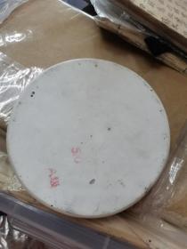 早期,A级高岭土白胎毛主席瓷像。13厘米。传神,栩栩如生。