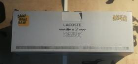 LACOSTE(拉科斯特 法国鳄鱼)× PEANUTS(史努比)联名： Snoopy 史努比公仔手机号码牌摆件 一套三种