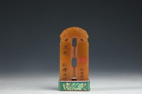 南天门寿山田黄印章秋堂治印，刘墉印。尺寸重量62g 高7cm 宽3.2cm