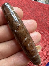 藏传 百年 朱砂巩 三眼老天珠 局部以钙化泛白皮 包浆老道 皮壳熟润 58*13MM