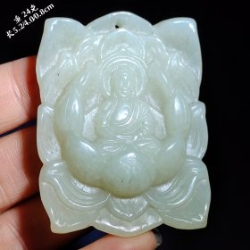 和田玉莲花佛像一尊。