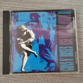 246唱片光盘CD：GUNSN ROSES USE YOUR ILLUSION歌曲CD     1张光盘盒装