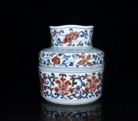 明宣德青花釉里红花卉纹果盒【12.7x13cm】