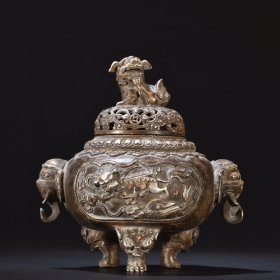 旧藏 铜鎏银狮子戏球香熏炉