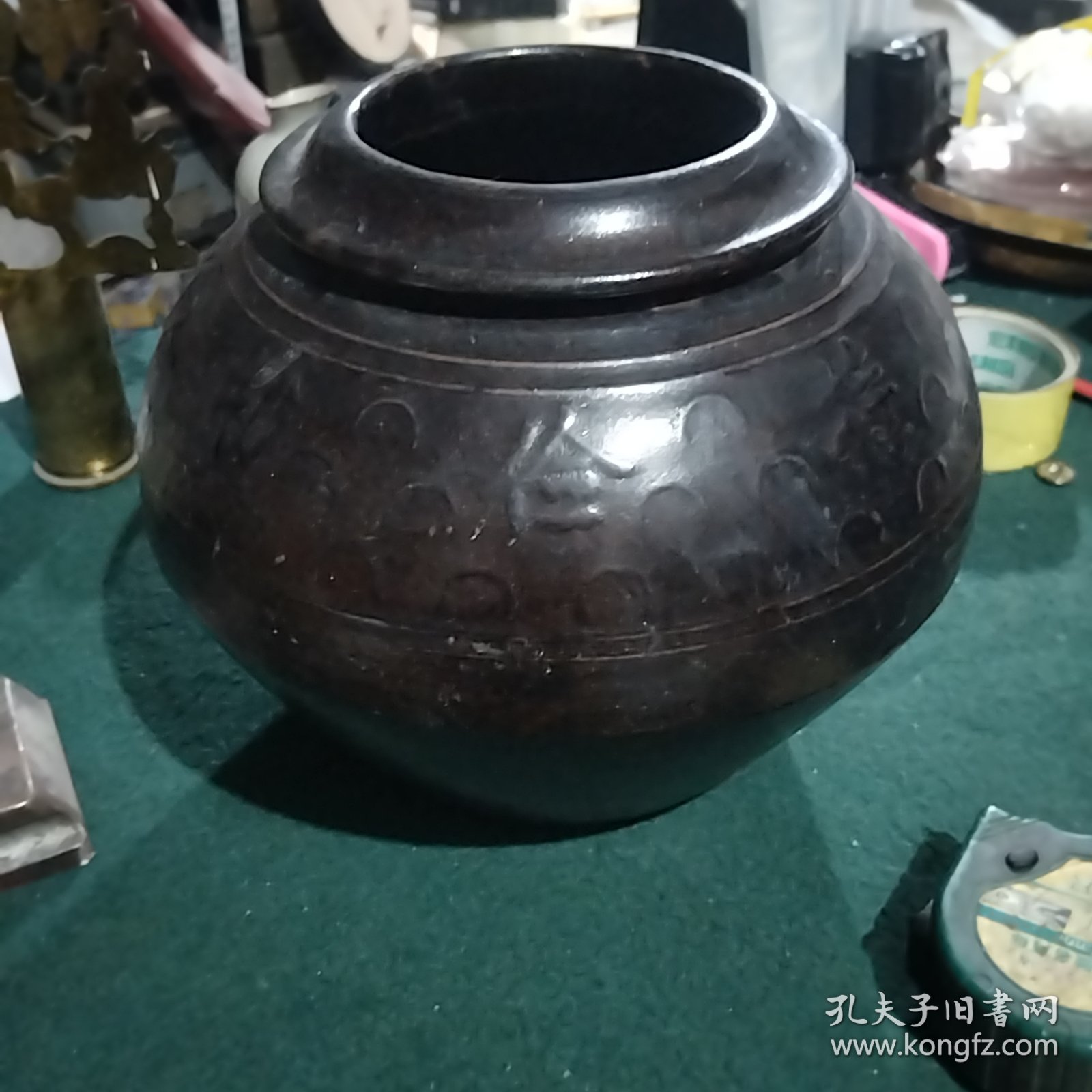 勤俭持家厉行节约陶瓷坛子