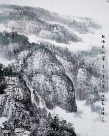 保真书画，中国当代实力派画家，李坤，山水画《细雨花初翠》作品一幅，尺寸：178*96。李坤，男，1961年8月出生，山东省东平县人，中国当代实力派画家，擅山水，花鸟，梅。自幼喜爱绘画艺术，年少时曾系统地学＊了素描、速琮、水粉、水彩、油画、图案设计等西方绘画艺术，后又随指画大家吴成章先生学＊中国画。