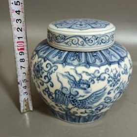 青花罐