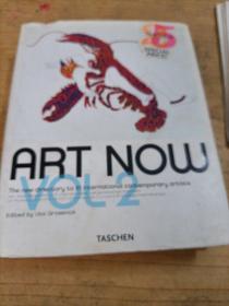 Art Now! 2：The new directory to 81 international contemporary artists