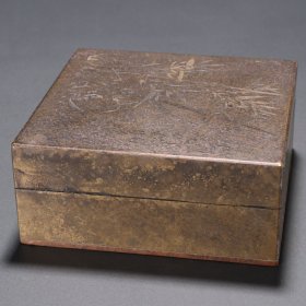 旧藏 铜刻竹纹墨盒。 规格：高5.3cm 宽12.4cm 重1380g