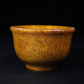 旧藏碗，口径10厘米高6.3厘米，重约270克