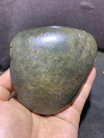 和田玉特色老皮独籽一颗