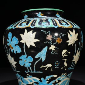 明永乐黑地珐华彩鹭莲纹罐 30*30厘米