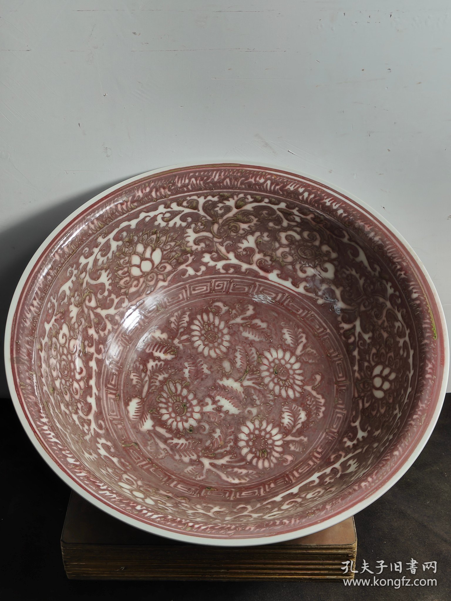 大明宣德时期青花釉里红大碗，高14.5宽39.8cm