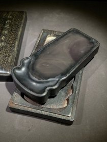余集款，端砚，花瓶形，