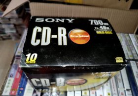 全新未拆封！！一大盒10盘索尼--cd-r700mb空白碟！如图所示！！一大盒68元包邮非偏远地区