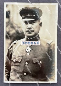 日本陆军中将、时任日军第9师团长 吉住良辅戎装照一枚（1937年8月26日至1939年12月1日，吉住良辅担任第9师团长期间，率部参加了淞沪会战、“南京攻略战”、徐州会战、武汉会战等战役，在南京犯下了不可饶恕的罪行。）