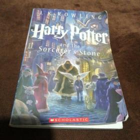 Harry Potter and the Sorcerer's Stone (Harry Potter Series, Book 1)