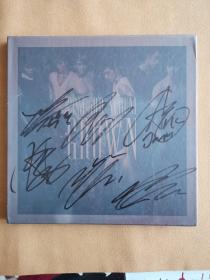 2PM Grown 韩国盘 Version   1张光盘  几个签名