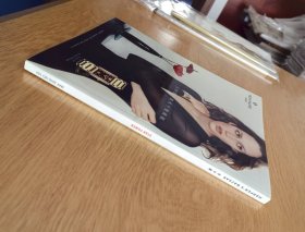 林忆莲吴彦祖何超仪容祖儿广告…2002年明星时尚芭莎时装化妆娱乐综合杂志.16开完整.几乎全新品。